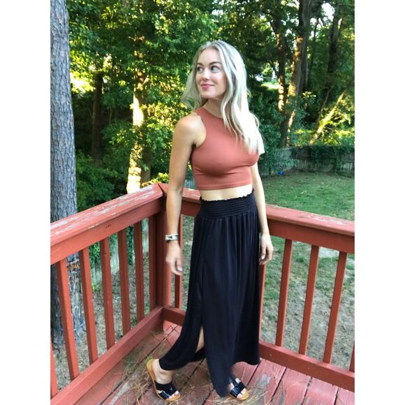 Sandy Delight Maxi Skirt-Black - Picture 3 of 6